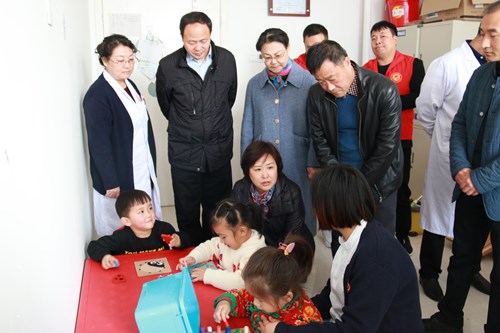 图为调研现场 图为调研现场