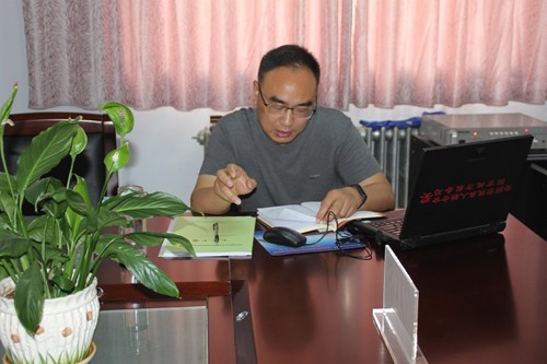 图为动态更新培训现场 图为动态更新培训现场