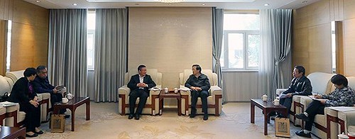图为中国残联与北京联合大学会谈现场 图为中国残联与北京联合大学会谈现场