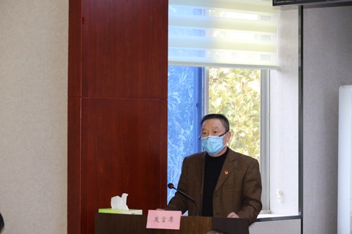 图为邓州市残联对邓州市2019年残疾人工作进行总结,交流发言 图为邓州市残联对邓州市2019年残疾人工作进行总结,交流发言