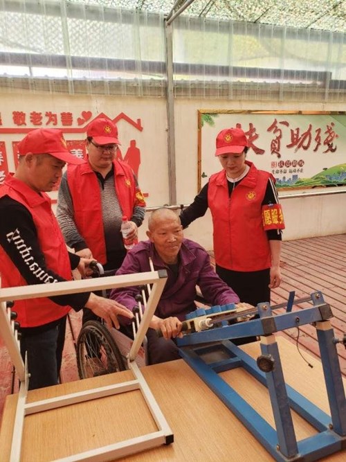 图为1 图为1