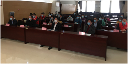 图为活动现场 图为活动现场