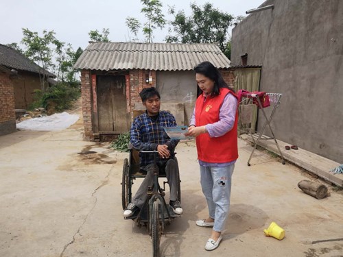 图为活动现场二 图为活动现场二