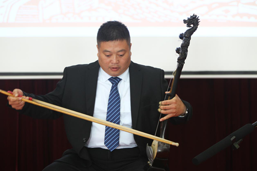 图为焦作市举办2020年残疾人文艺汇演暨“全国残疾人文化周”开幕活动 图为焦作市举办2020年残疾人文艺汇演暨“全国残疾人文化周”开幕活动