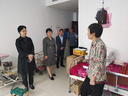 图为活动现场二 图为活动现场二