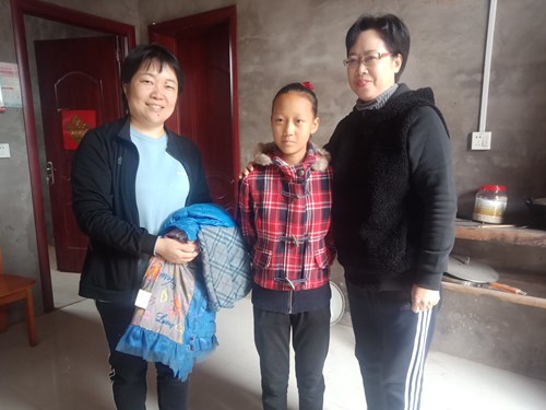 图为入户调研现场一 图为入户调研现场一