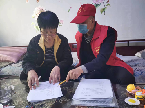 图为活动现场 图为活动现场